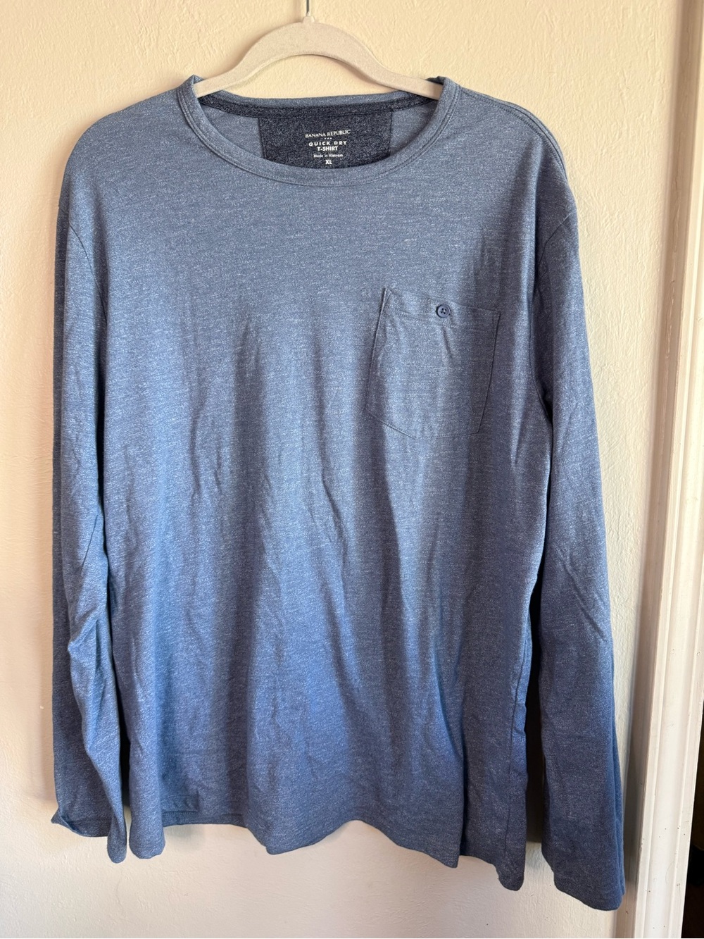 Banana Republic Quick Dry Heather Blue Long Sleeve Tee Shirt XL